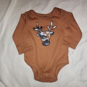 Lullaby- 0/3M copper/brown/camo printed deer/buck- hunting- like dad- long sl.